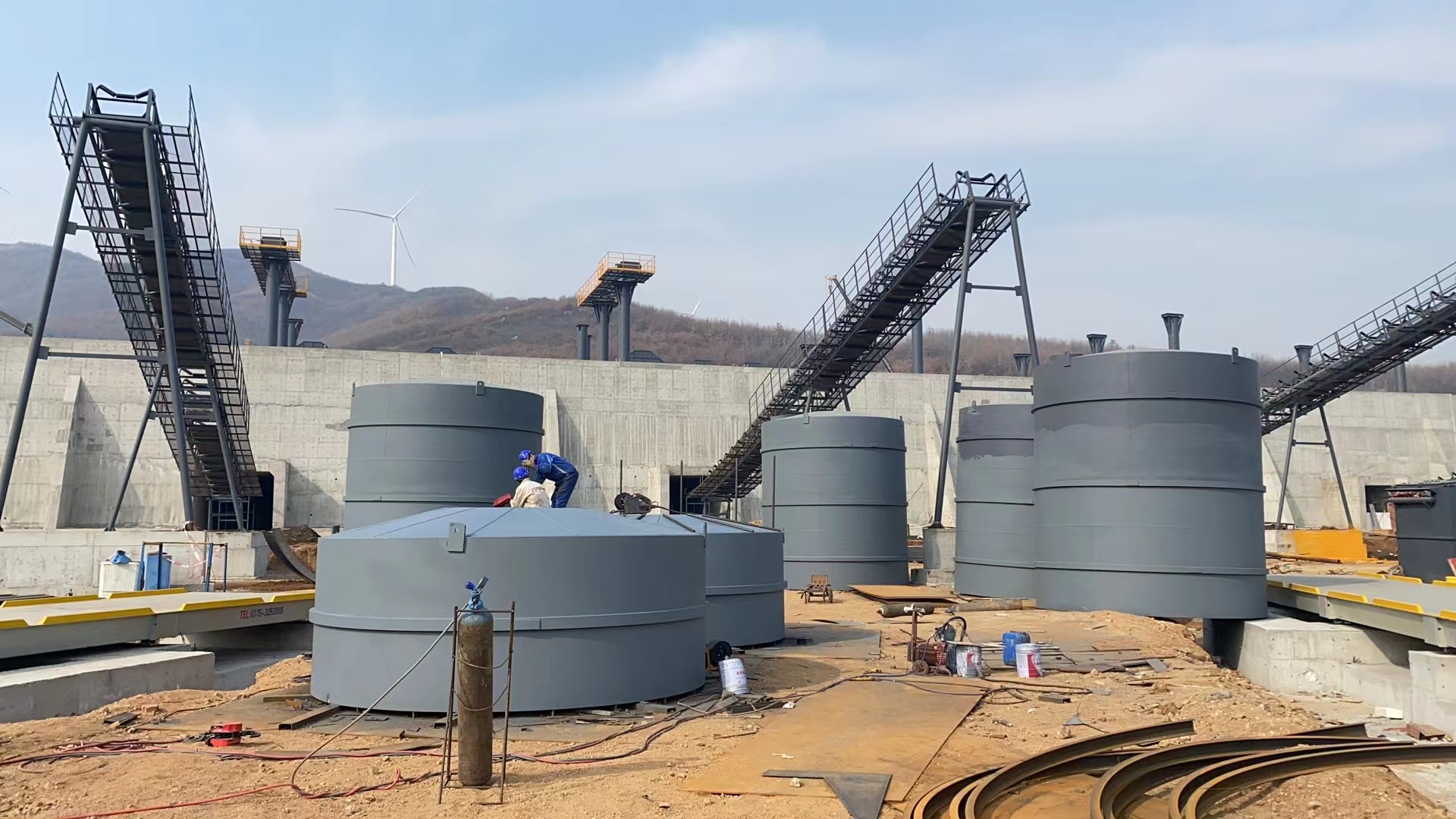 安庆骨料钢板仓河南项目大型骨料仓生产线进度